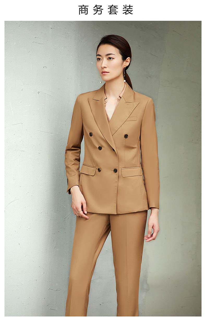 女士卡其色双排扣西服定做款式图